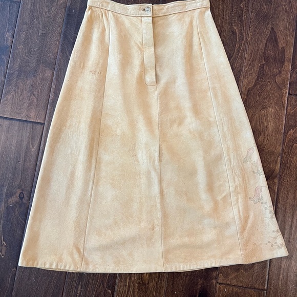 Vintage 70’s Santa Fe buttery soft yellow leather suede midi skirt GUC - Picture 5 of 6